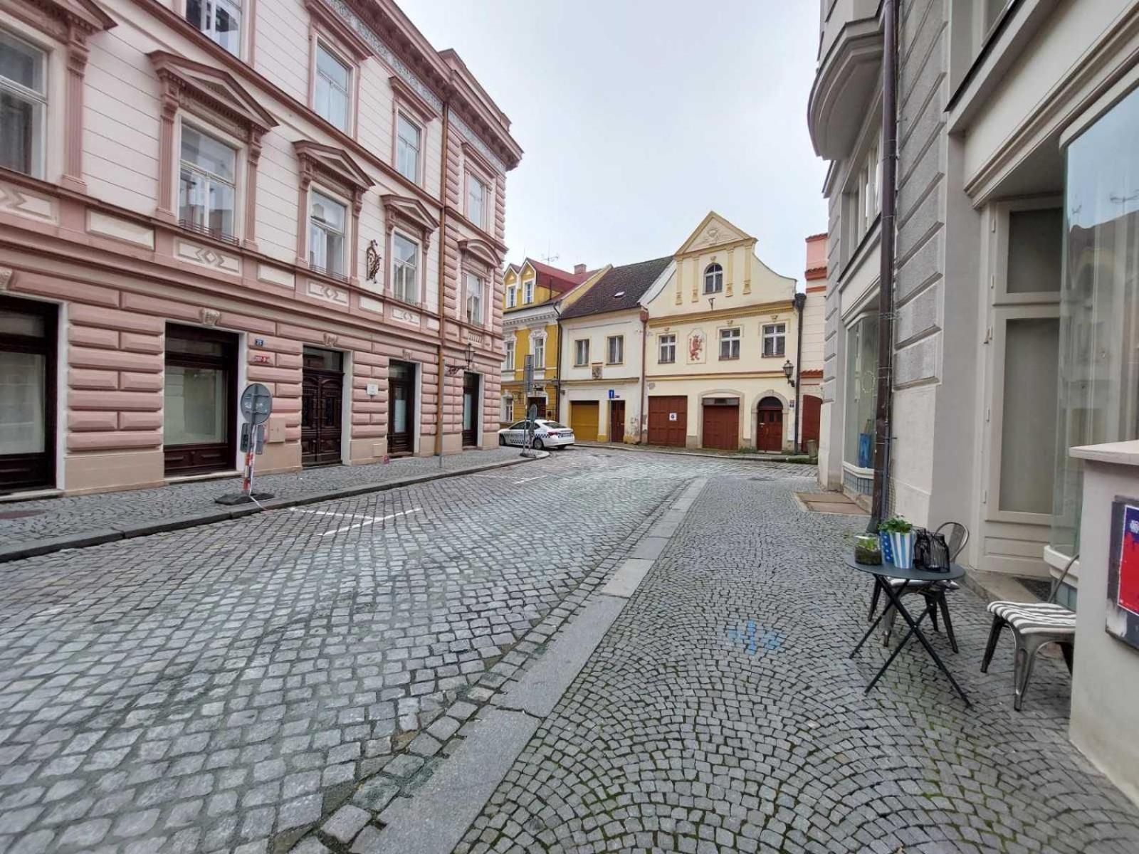 Byt 2+Kk Na Velkem Namesti Hradec Kralove Ngoại thất bức ảnh