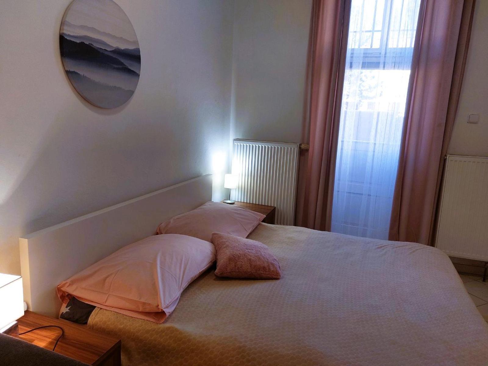 Byt 2+Kk Na Velkem Namesti Hradec Kralove Ngoại thất bức ảnh